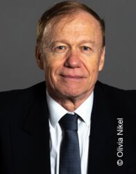 Redner: Rolf Nikel - Experte für Außen- und Sicherheitspolitik, Botschafter a.D., Buchautor
